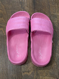 Ripple Texture Slides (2 Colors)
