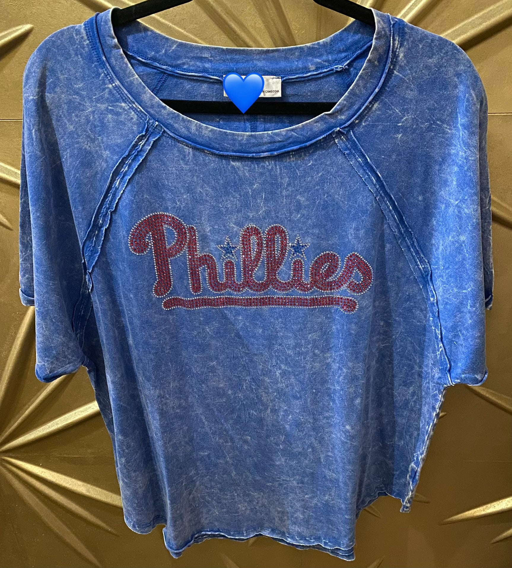 Phillies Bling Crinkle Washed T-Shirt