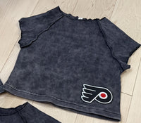 Flyers Patch Ribbed Crop Tee