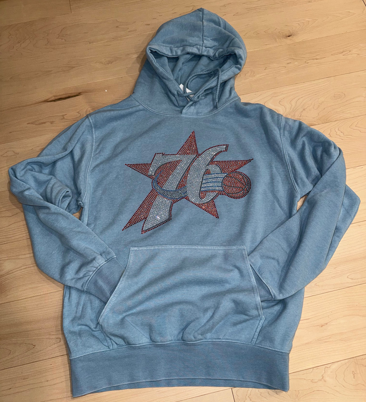 76ers Star Bling Fleece Burn Out Oversized Fit Pullover Hoodie