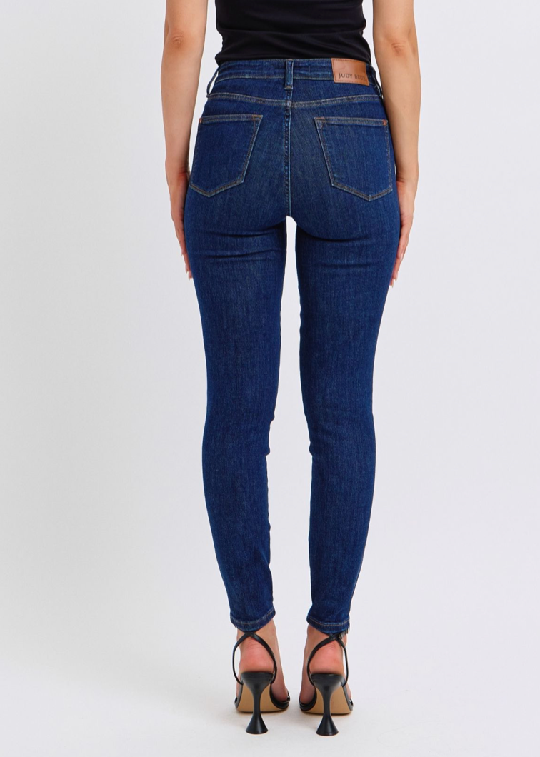 Mid-Rise Skinny Judy's - NON DISTRESSED - MRSJND