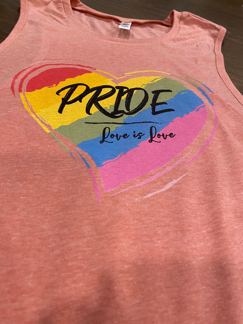 Pride Tank - love is love - DTG