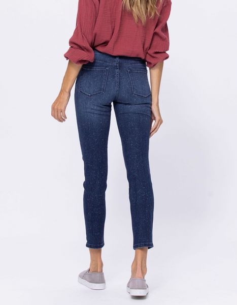 Judy Blue Mid Rise Relaxed Fit - JBMRRF